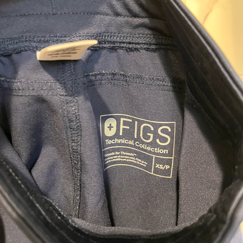 Figs Technical Collection Navy Set - image 3